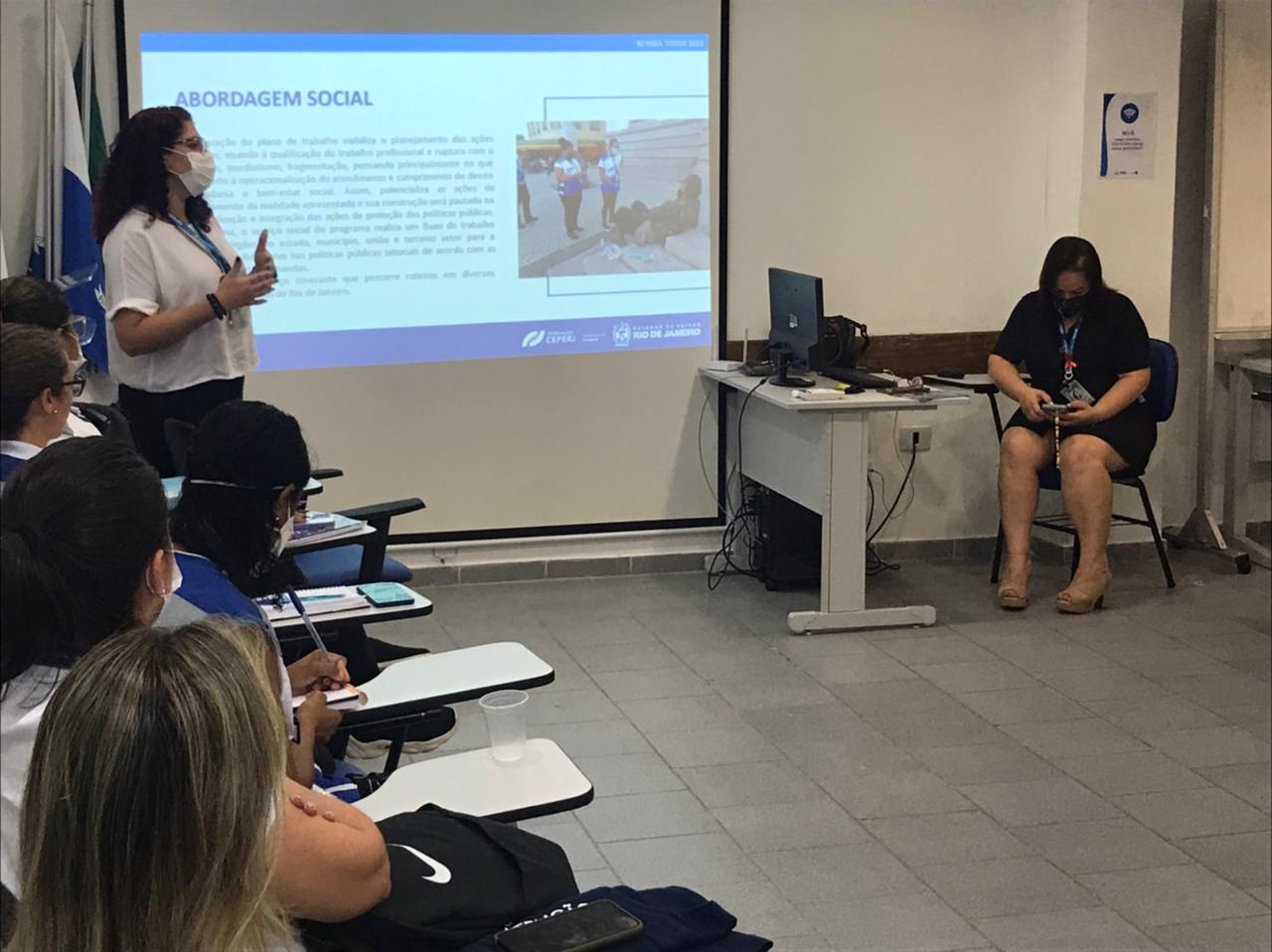 Acolhimento da população em situação de rua