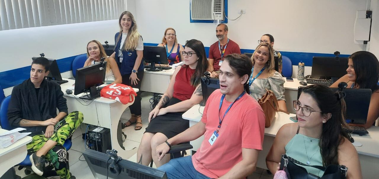 Reunião Mensal de Assistência Farmacêutica e Participação da Gerência de HIV/AIDS (GSAIDS)