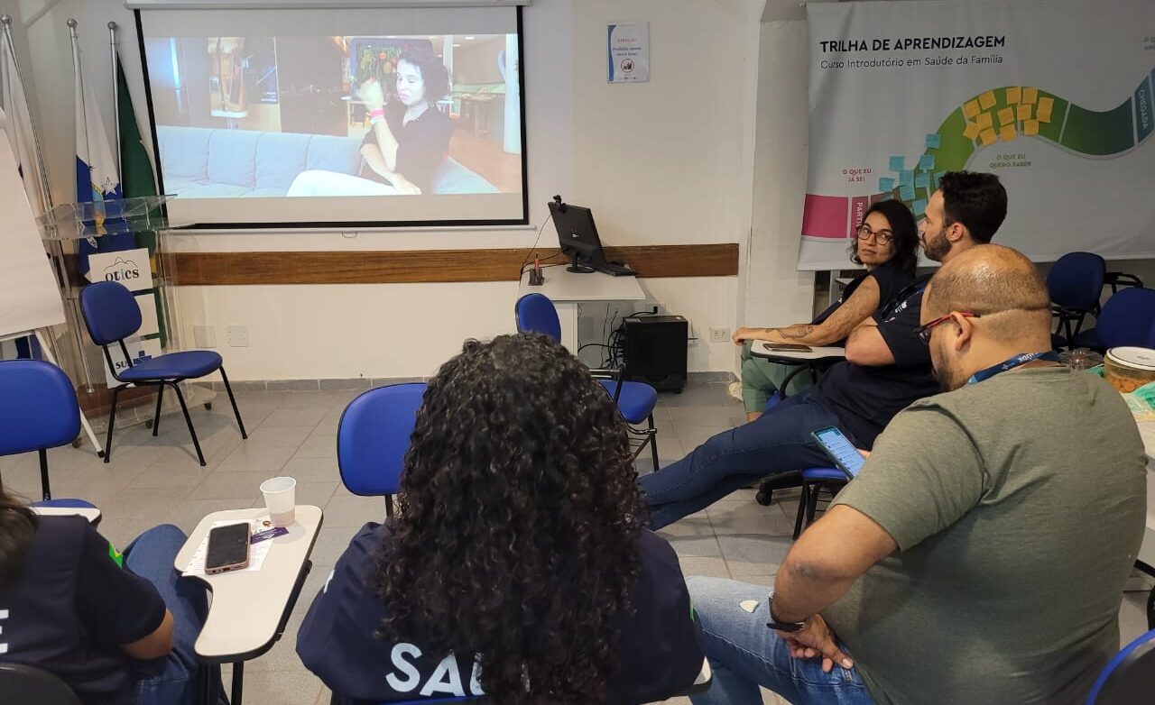 Reunião do Consultório Na Rua – Equipe Orla