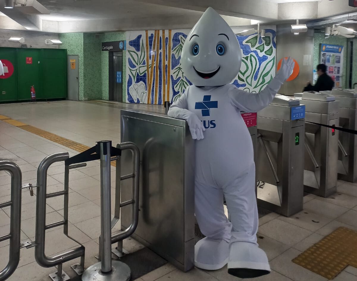 Dia Nacional de Vacinação No Metrô Em Copacabana