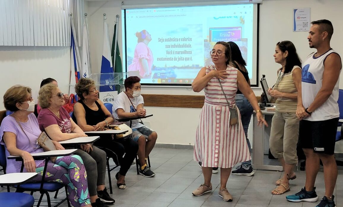 Encontro de Mulheres Promovido Pelo CRAS Sebastião Theodoro Filho E CMS João Barros Barreto