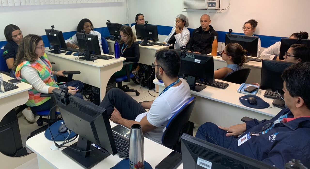 Reunião Com a Equipe Técnica do CMS João Barros Barreto