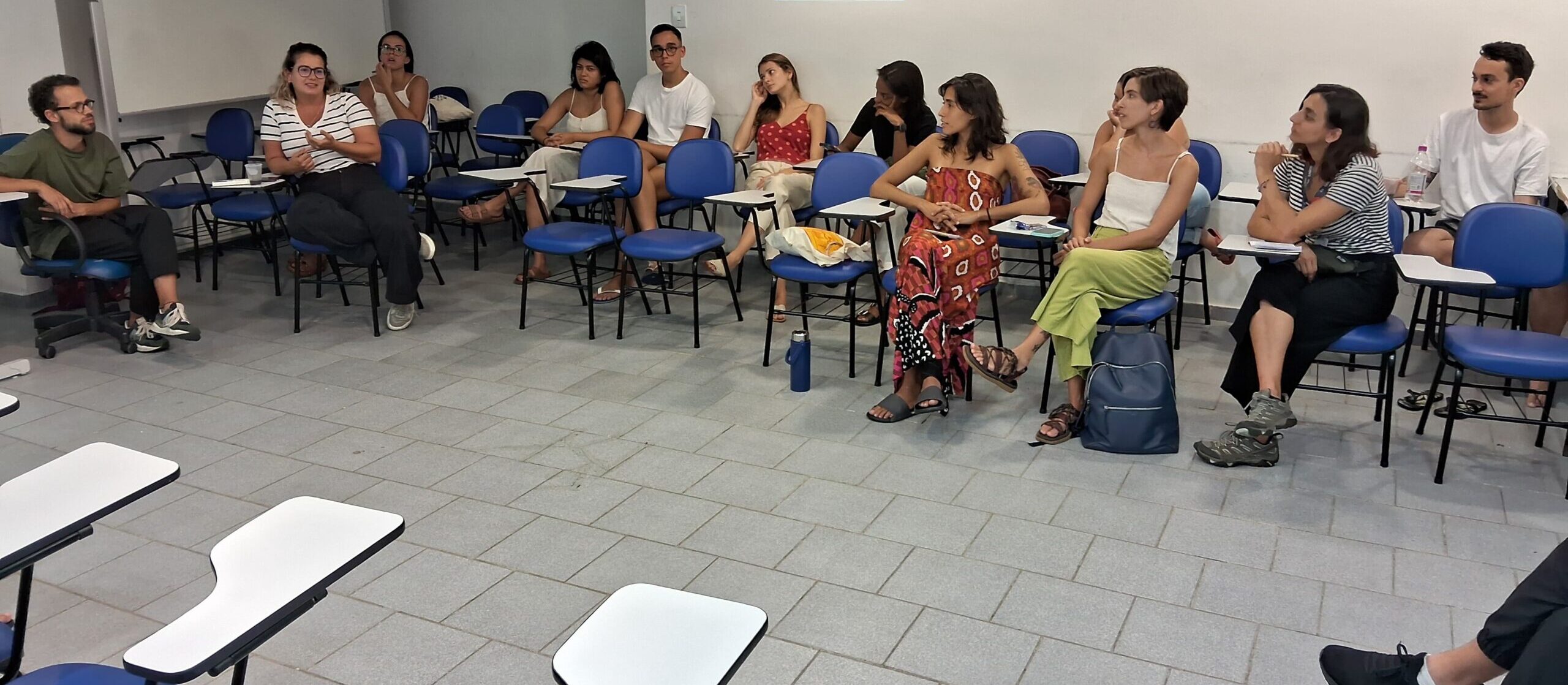 Aula R1 – GT de Comunicação Clínica – Além do Método