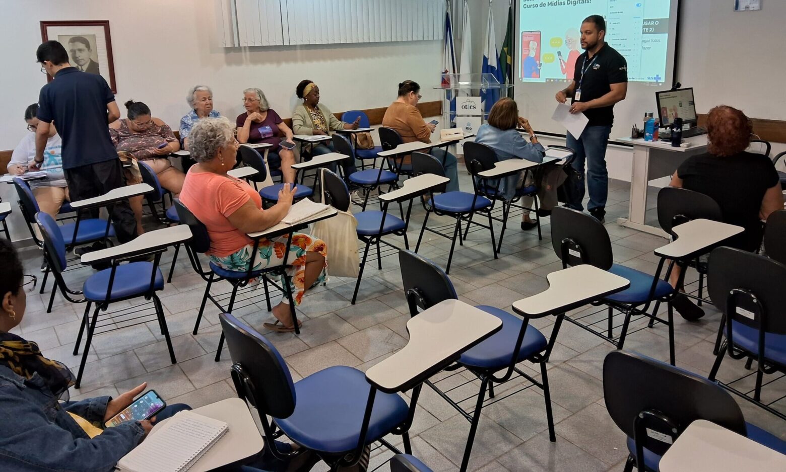 Curso de Mídias Digitais para Idosos