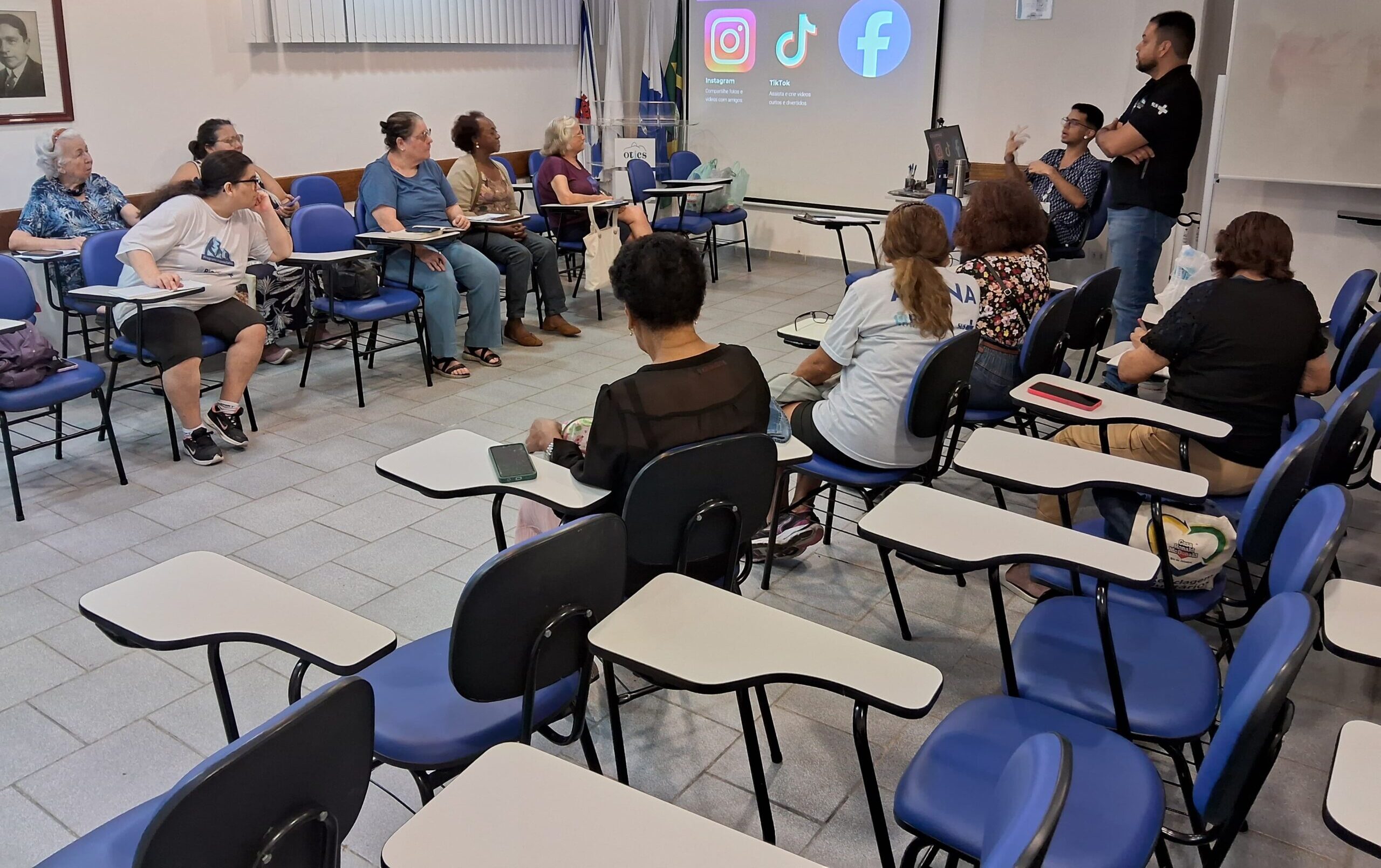 Curso de Mídias Digitais para Idosos