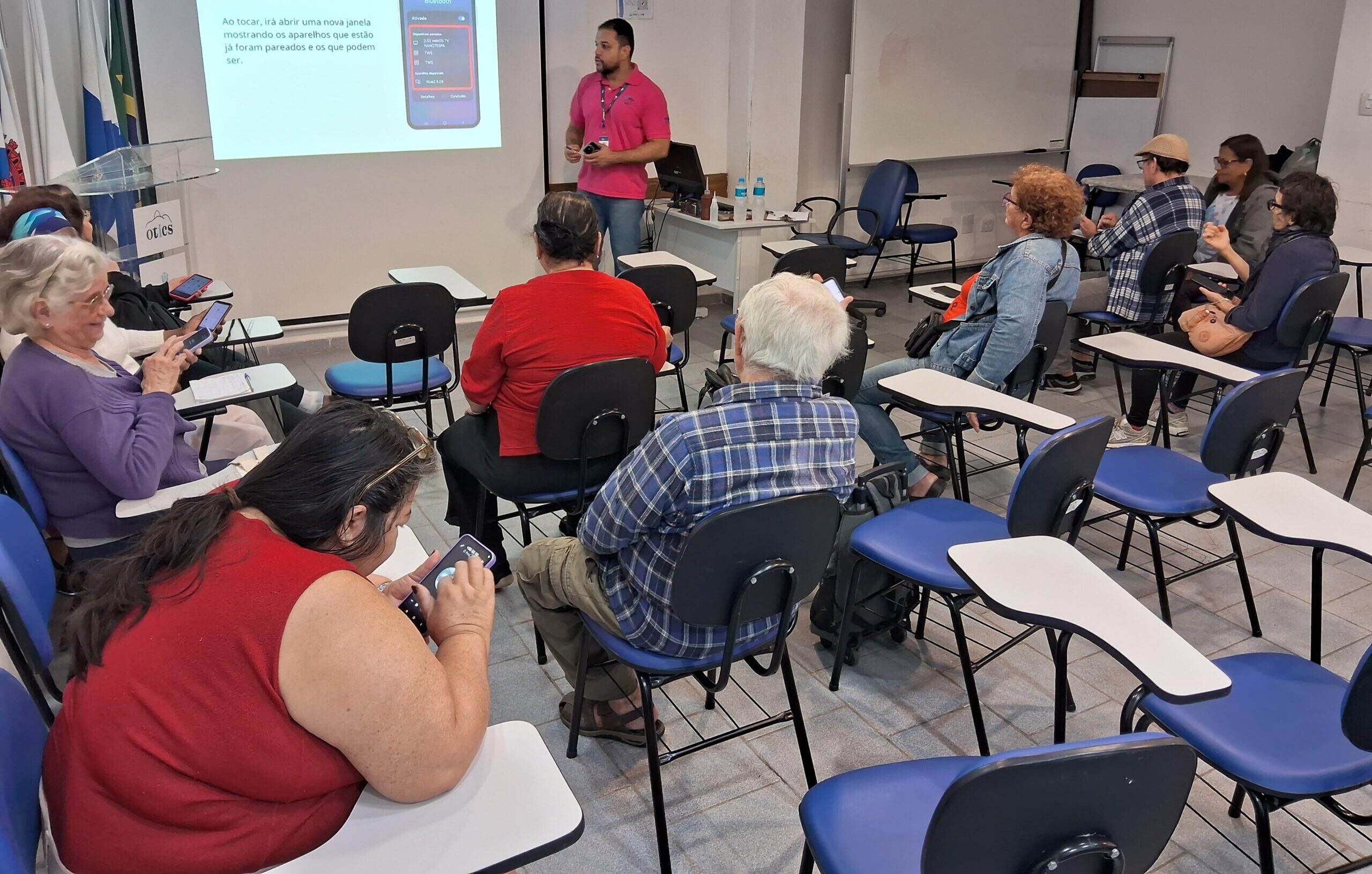 Curso de Mídias Digitais para Idosos