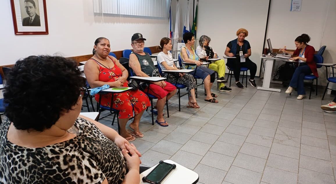 Grupo de Escuta Compartilhada “Palavras que Abraçam” do CMS João Barros Barreto