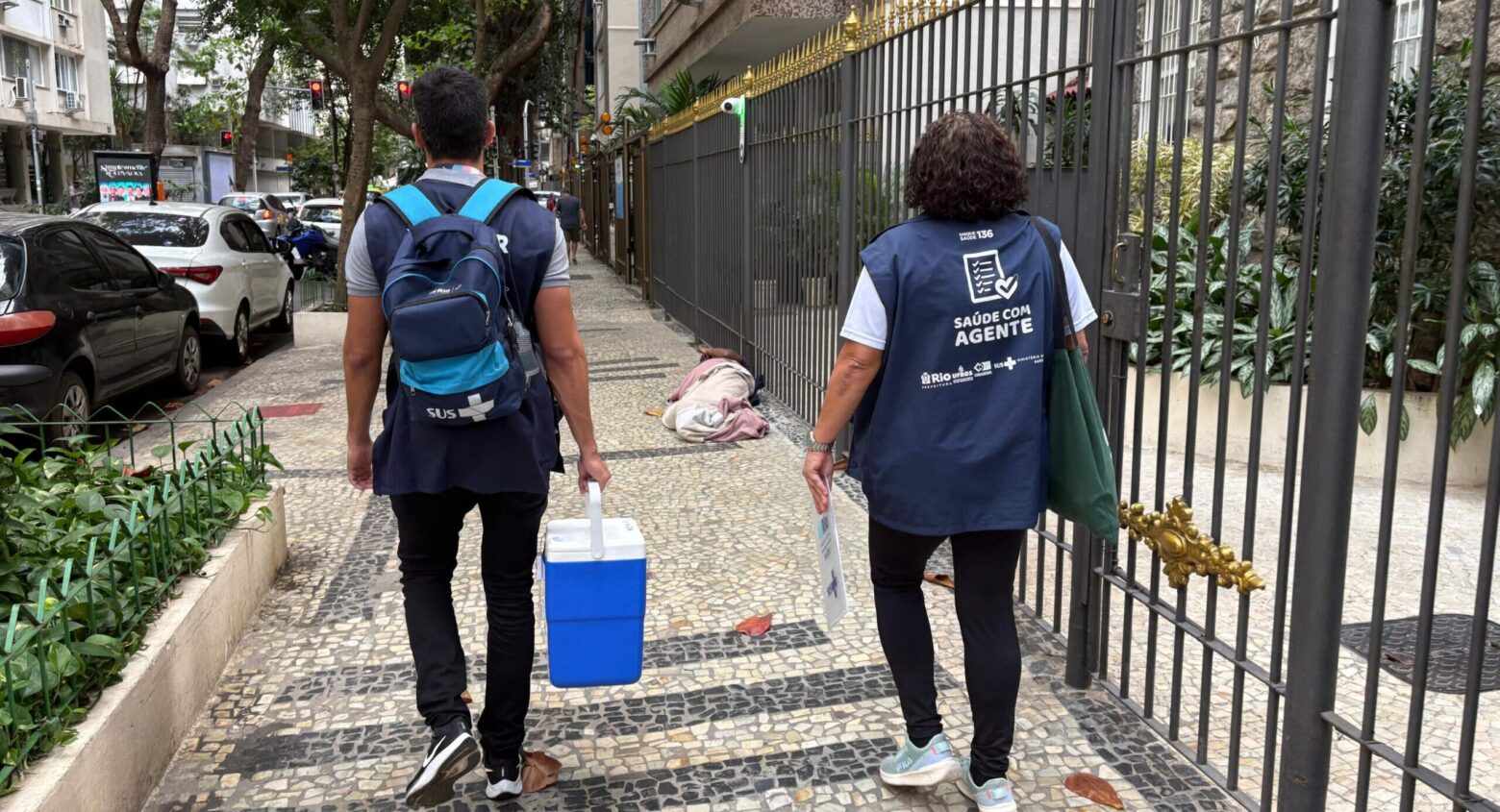 Vacinação no Território Amaná como Estratégia de Cuidado Integral aos Usuários Restritos ao Lar em Copacabana