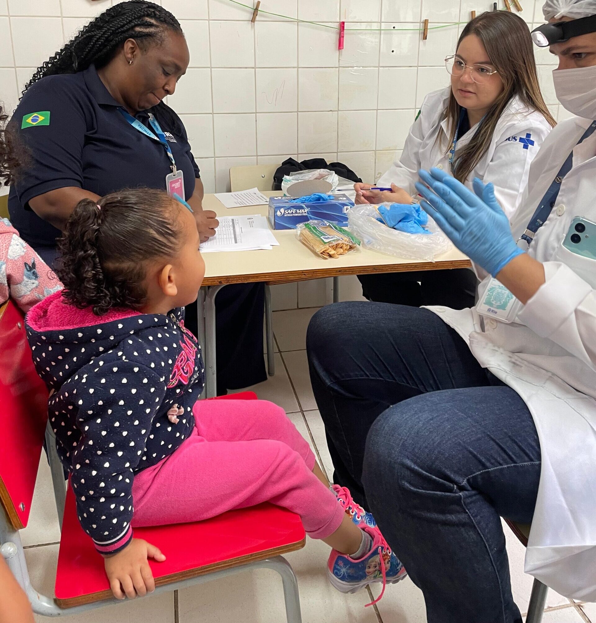 Avaliação em Saúde Bucal das Crianças do EDI Dona Marcela no Chapéu Mangueira