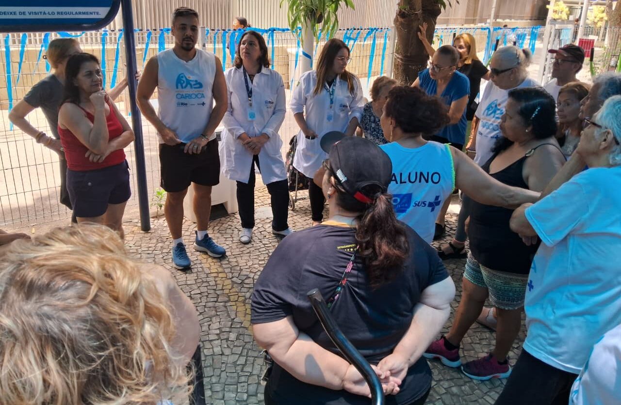 Ação da Equipe de Odontologia sobre Câncer Bucal no CMS João Barros Barreto