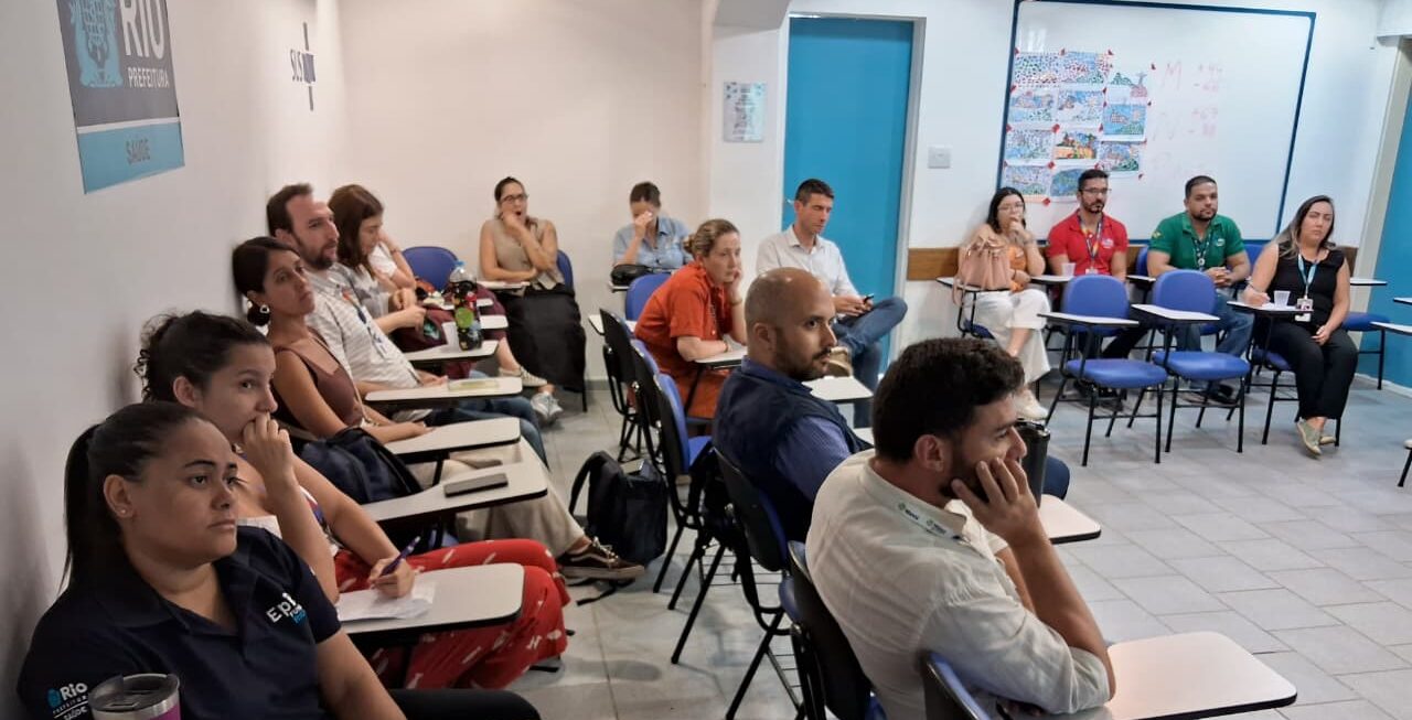 Reunião com os Responsáveis Técnicos (RTs) enfermeiros e médicos da AP 2.1