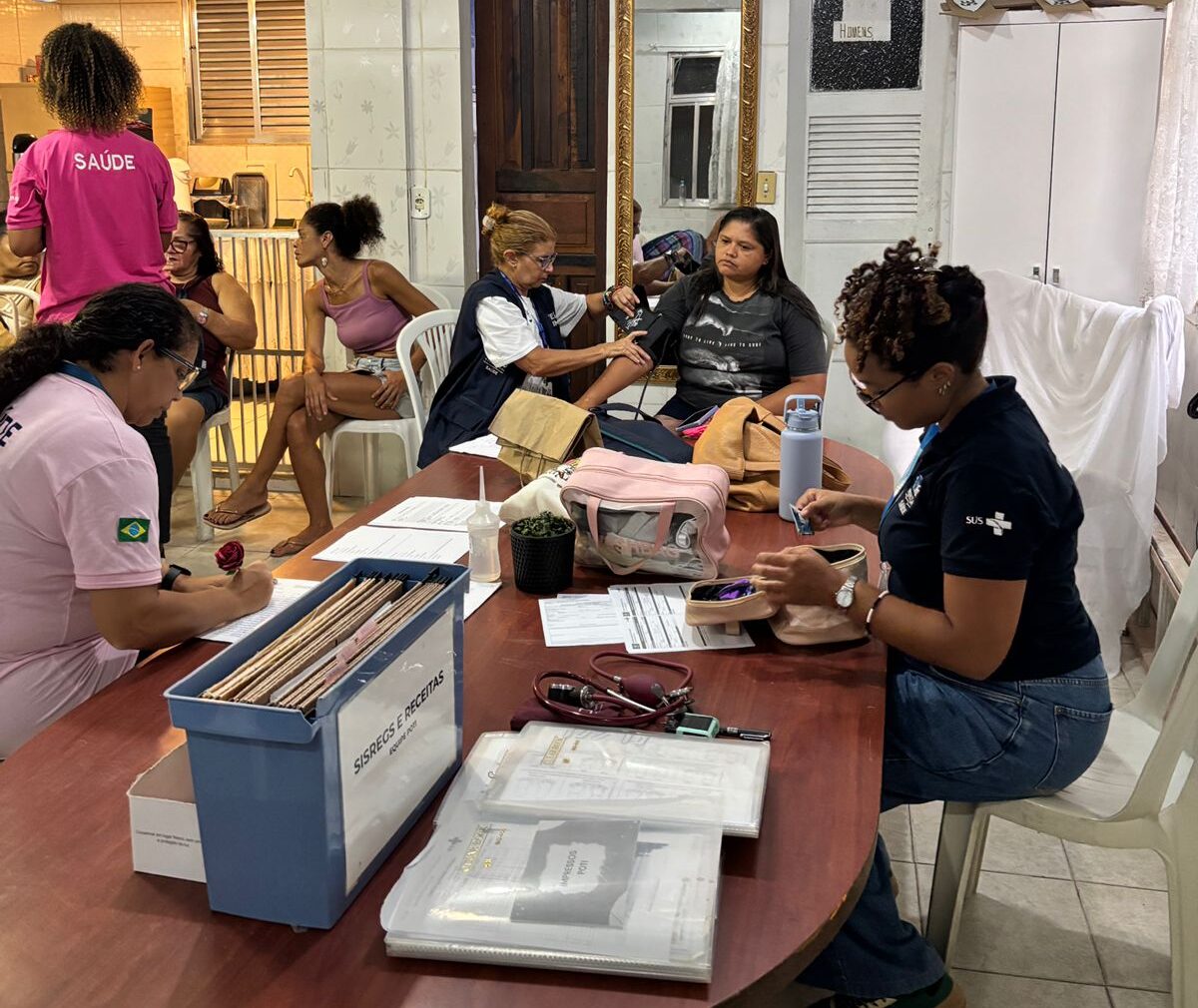 Ação Social da Equipe Poti no Território do CMS João Barros Barreto