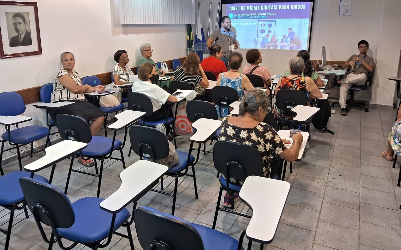 Curso de Mídias Digitais para Idosos