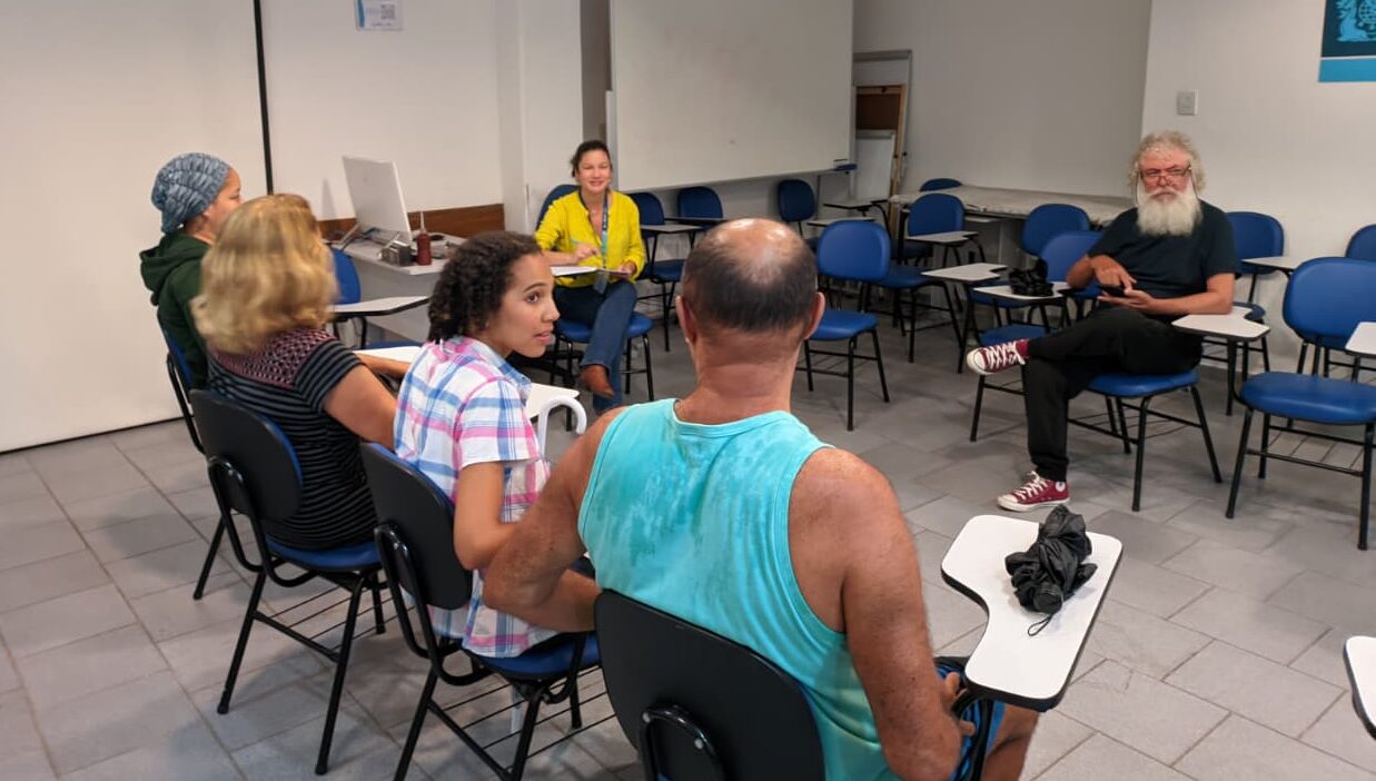 Grupo de Escuta Compartilhada “Palavras que Abraçam” do CMS João Barros Barreto