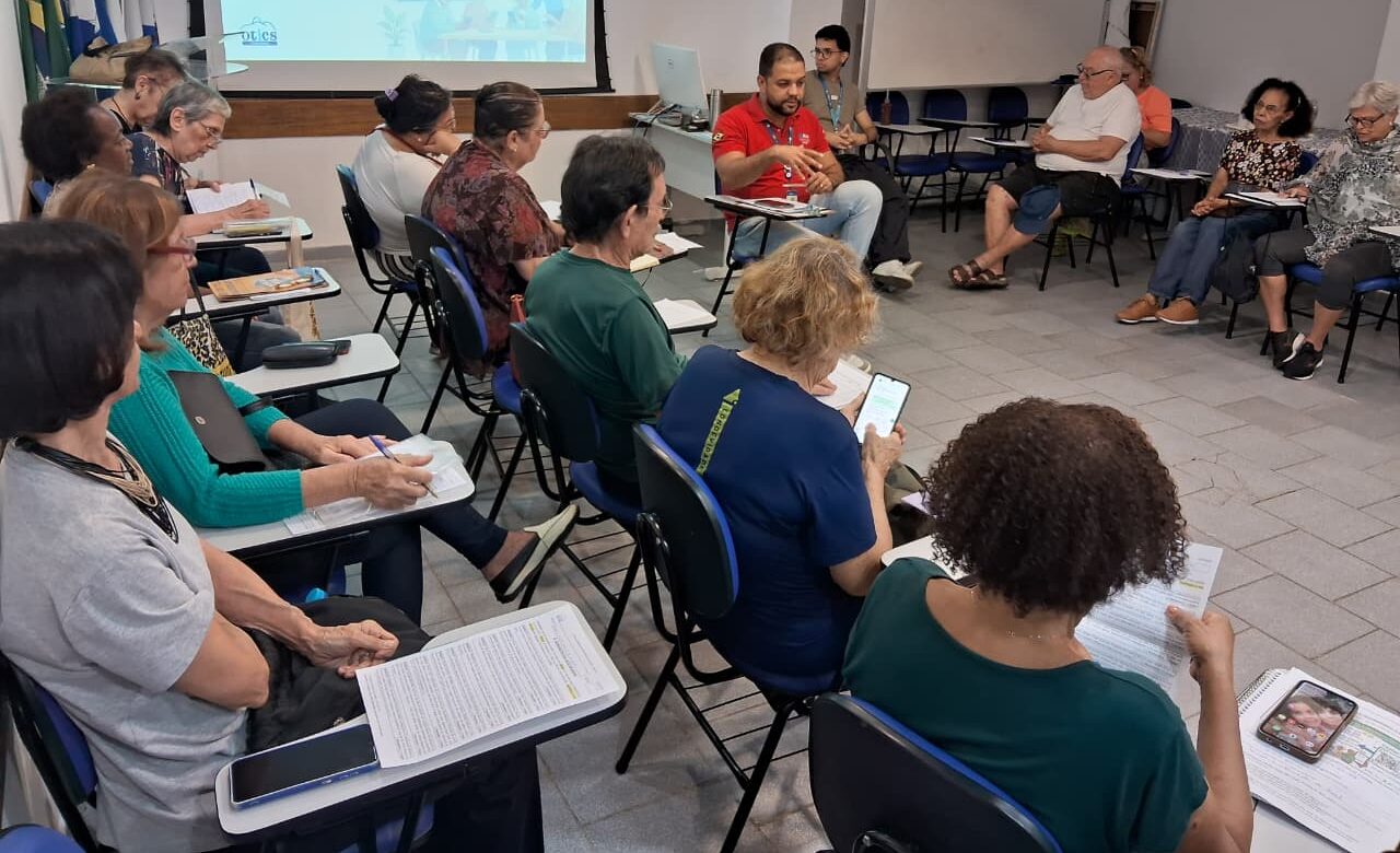 Curso de Mídias Digitais para Idosos