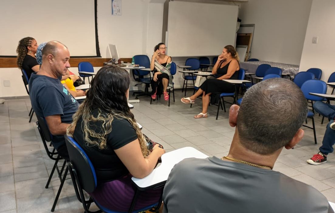 Grupo de Escuta Compartilhada “Palavras que Abraçam” do CMS João Barros Barreto