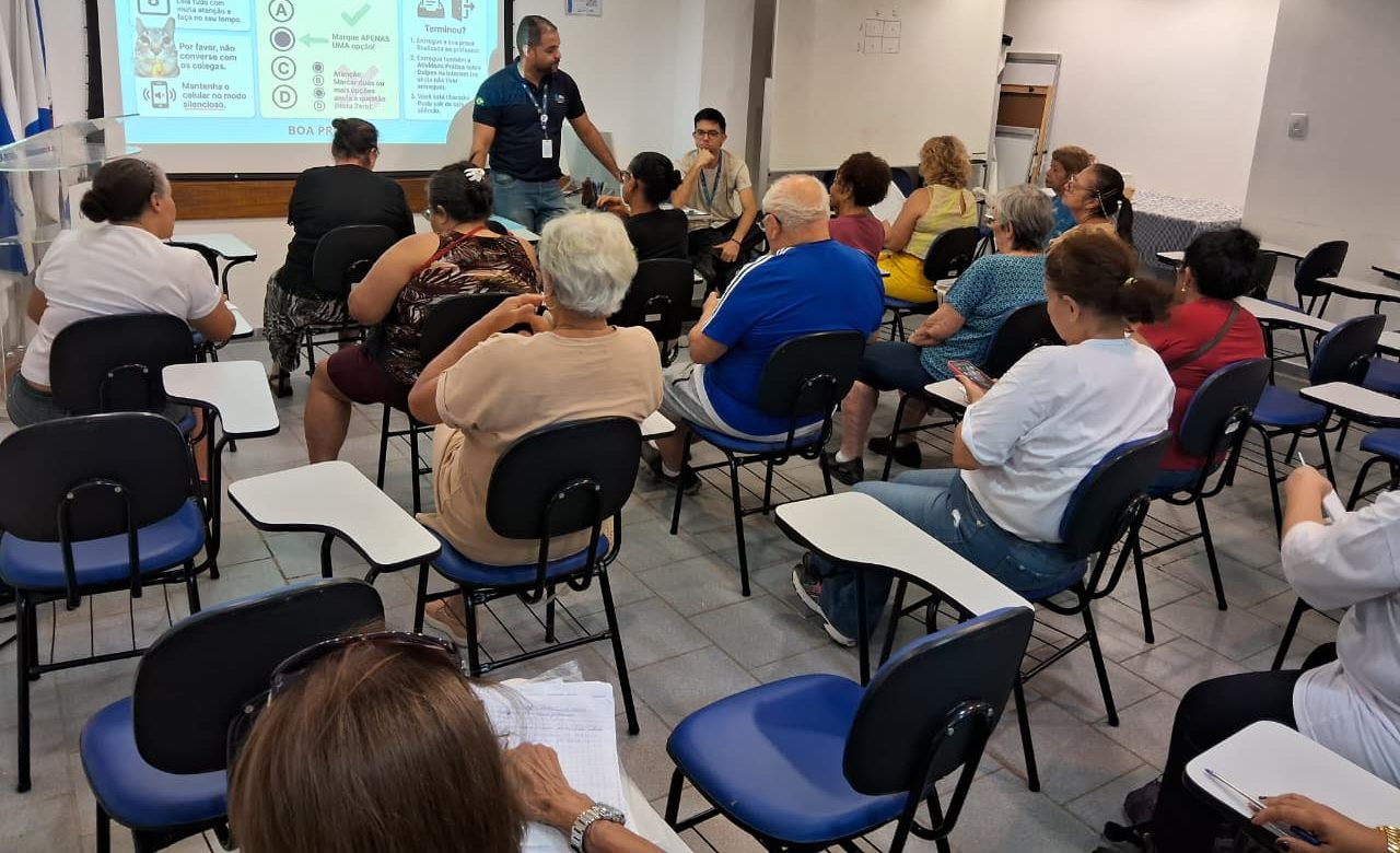 Curso de Mídias Digitais para Idosos