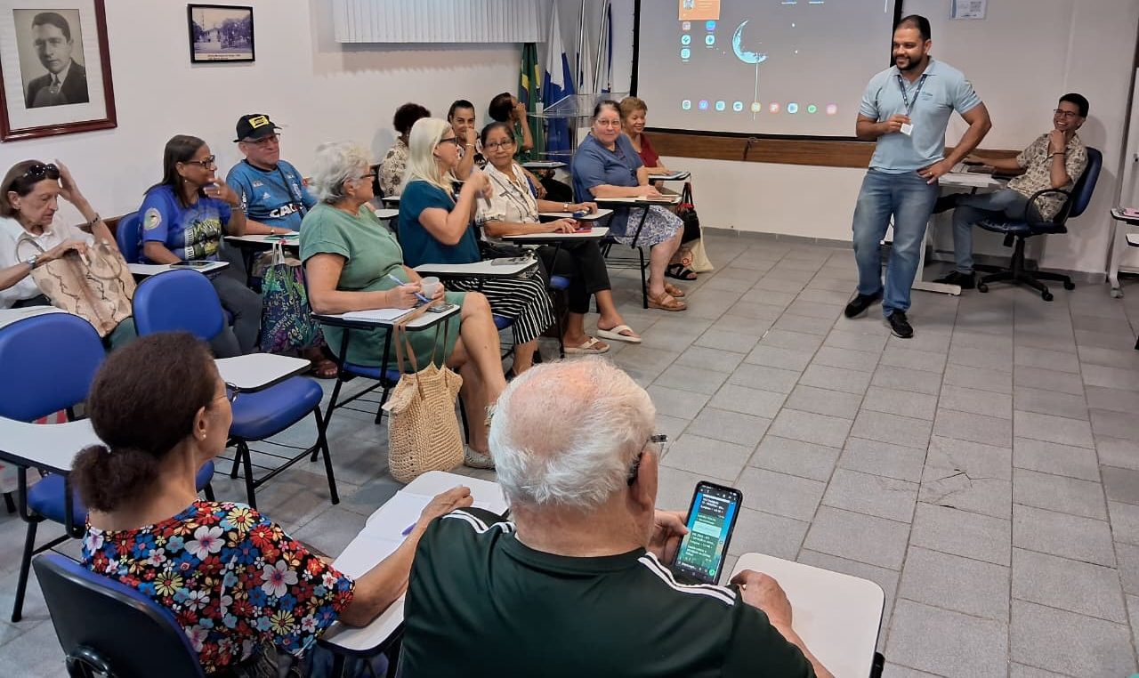 Curso de Mídias Digitais para Idosos