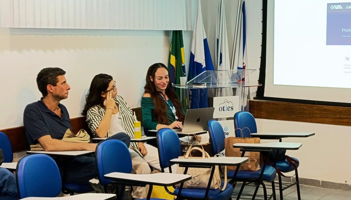Reunião com os Responsáveis Técnicos (RTs) enfermeiros e médicos da AP 2.1
