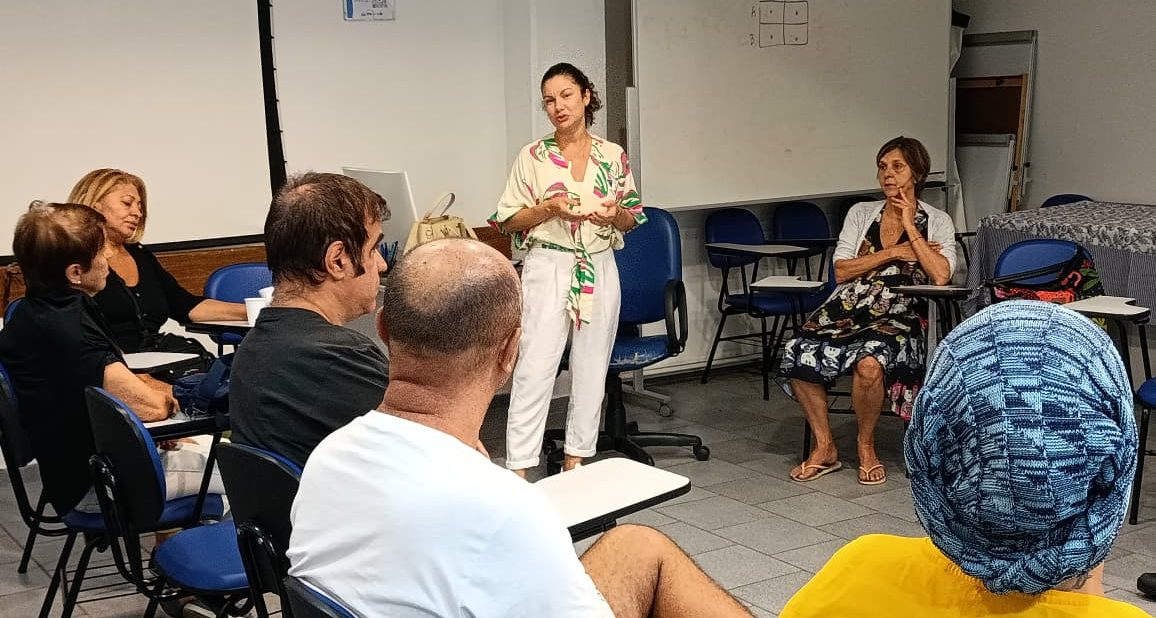 Grupo de Escuta Compartilhada “Palavras que Abraçam” do CMS João Barros Barreto