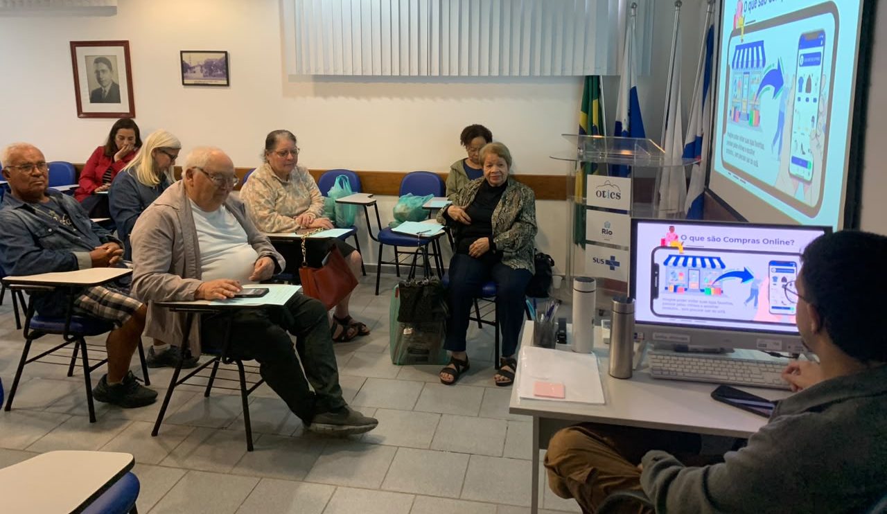 Curso de Mídias Digitais para Idosos