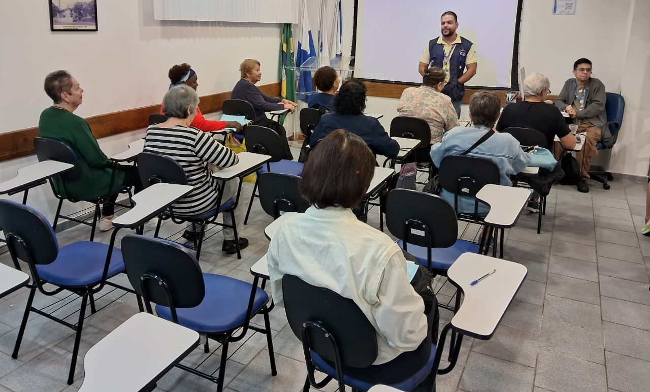 Curso de Mídias Digitais para Idosos