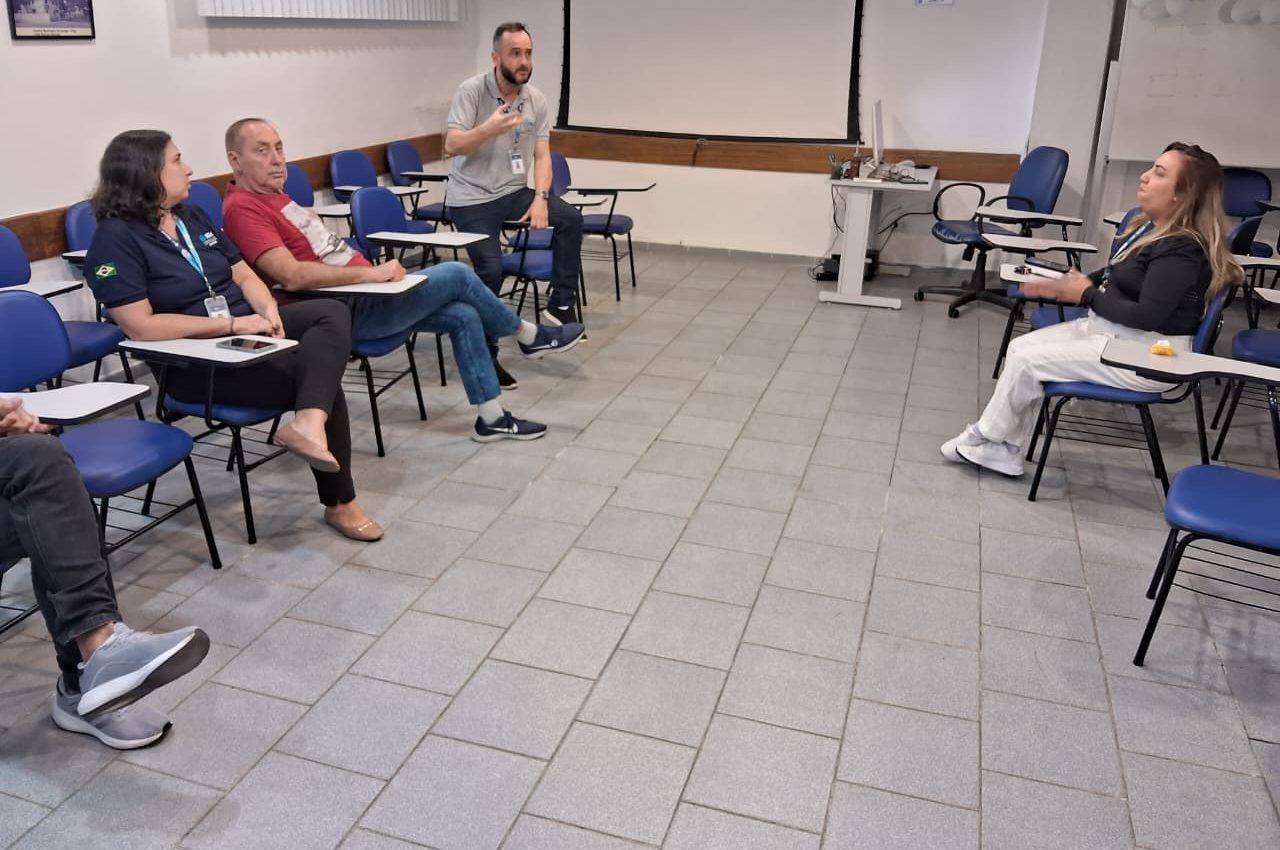 Reunião de Comissão de Prontuário do CMS João Barros Barreto
