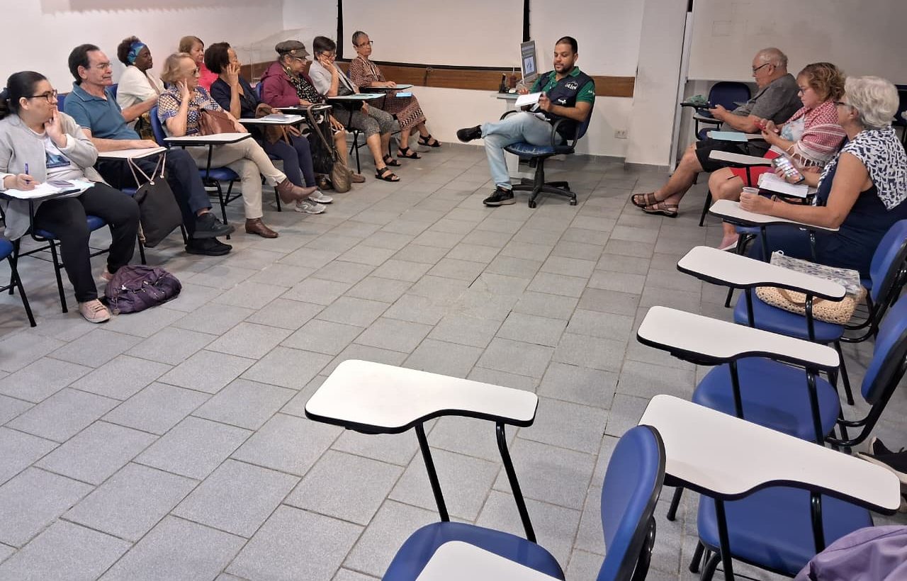 Curso de Mídias Digitais para Idosos