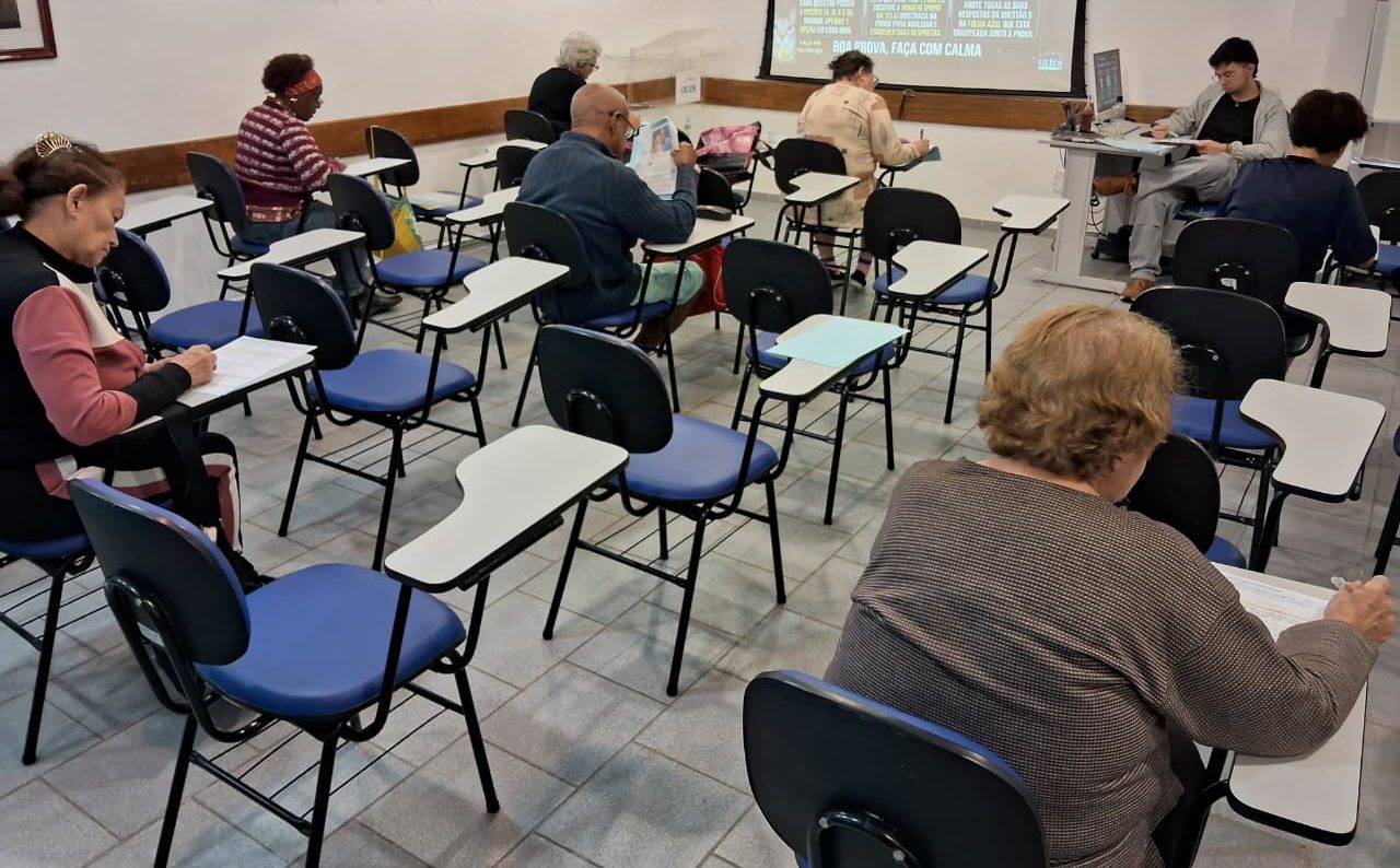 Curso de Mídias Digitais para Idosos