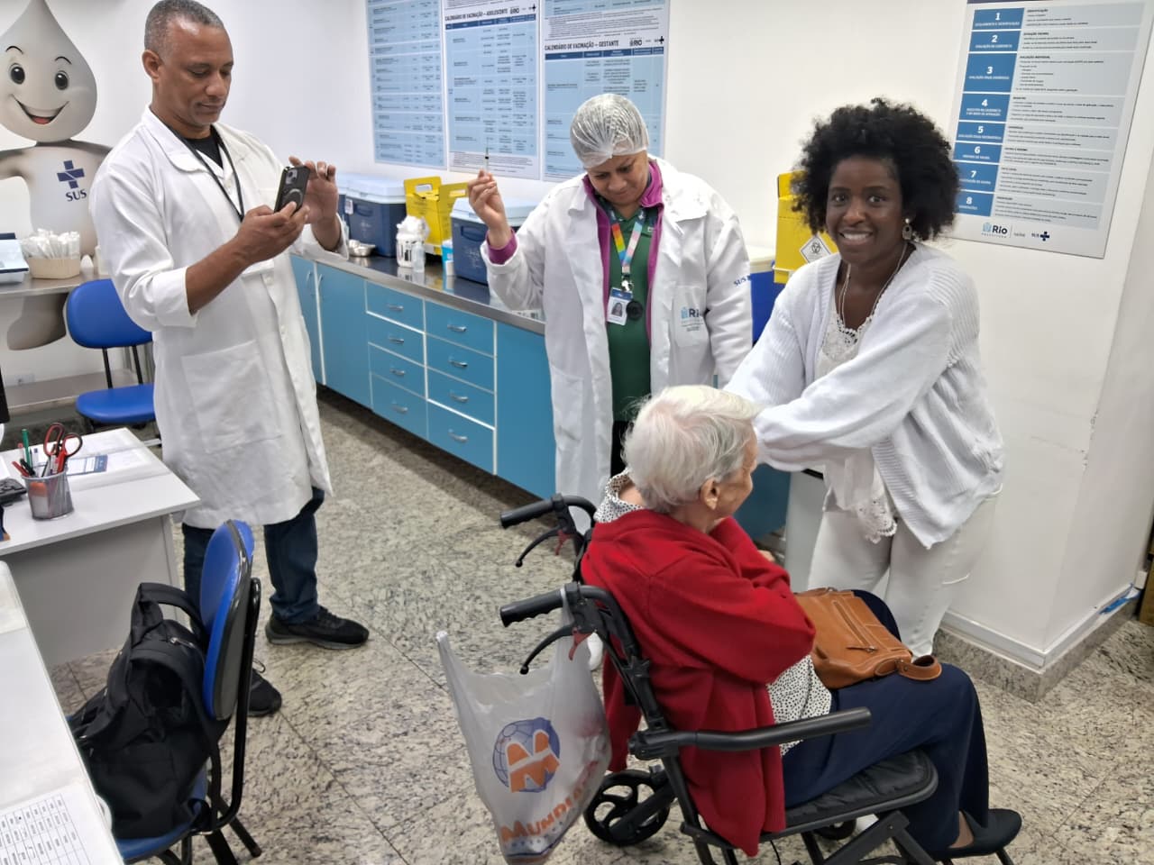 Vacinação Contra a Gripe no CMS João Barros Barreto