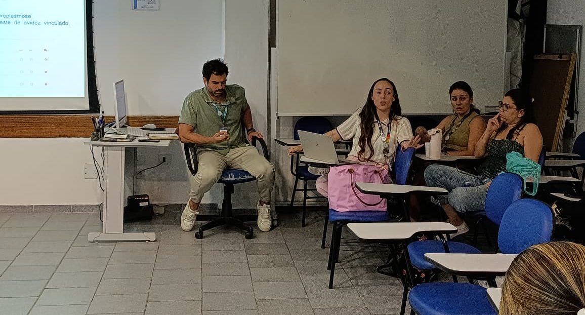 Reunião com os Responsáveis Técnicos (RTs) enfermeiros e médicos da AP 2.1